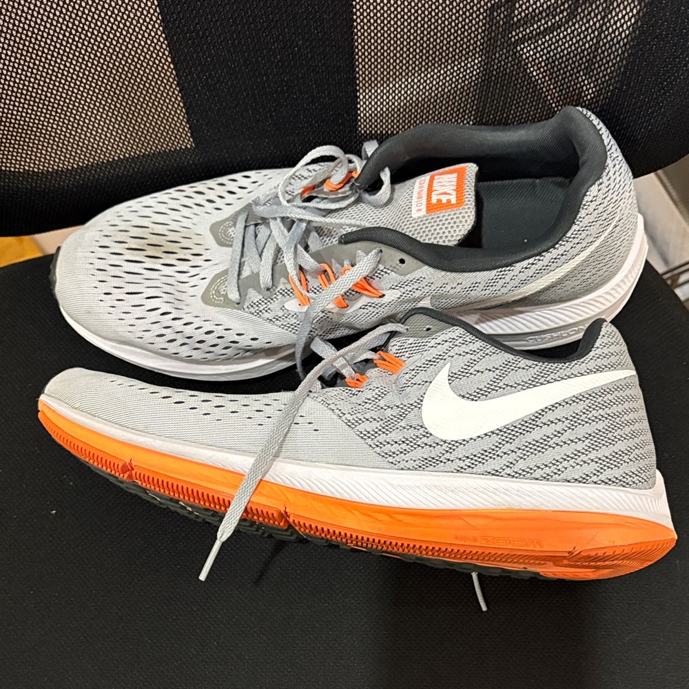 Nike Men's Gray and Orange Running Shoes
